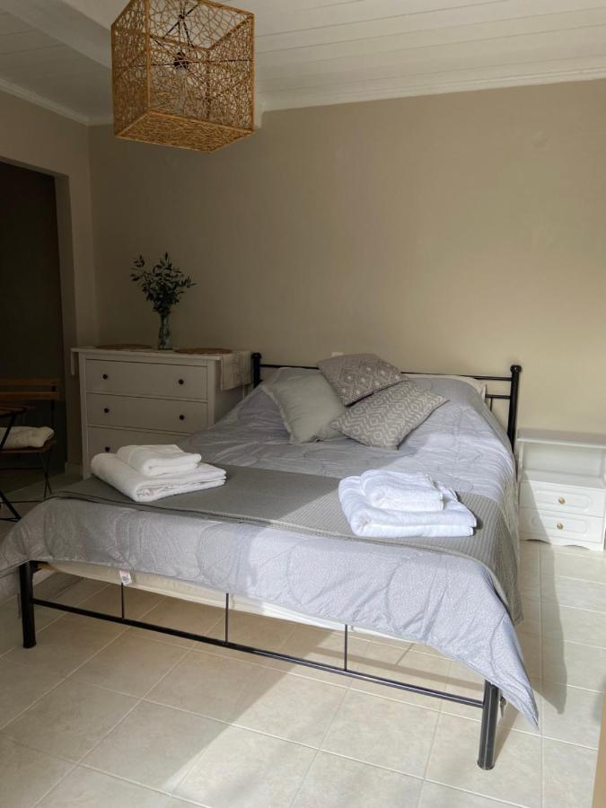 Pepper Tree Appartement Aegina Buitenkant foto